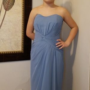 Strapless beautiful color dress